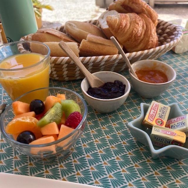 Bed and Breakfast Lone Star House Sainte-Maxime Esterno foto